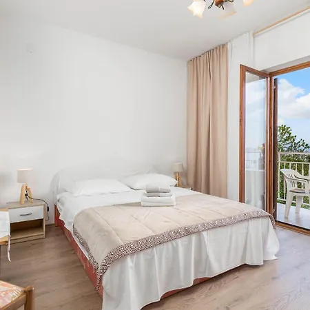 In With Wifi * Lovran