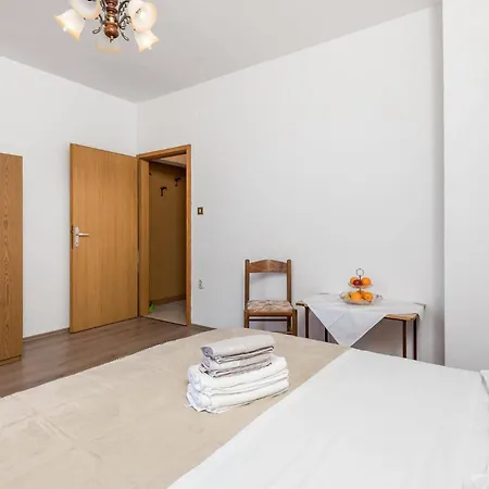 In With Wifi Apartment